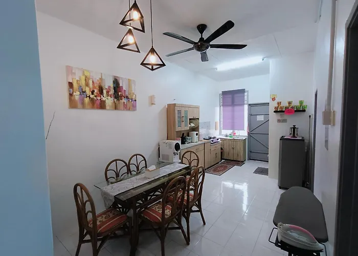 Adempuri Homestay