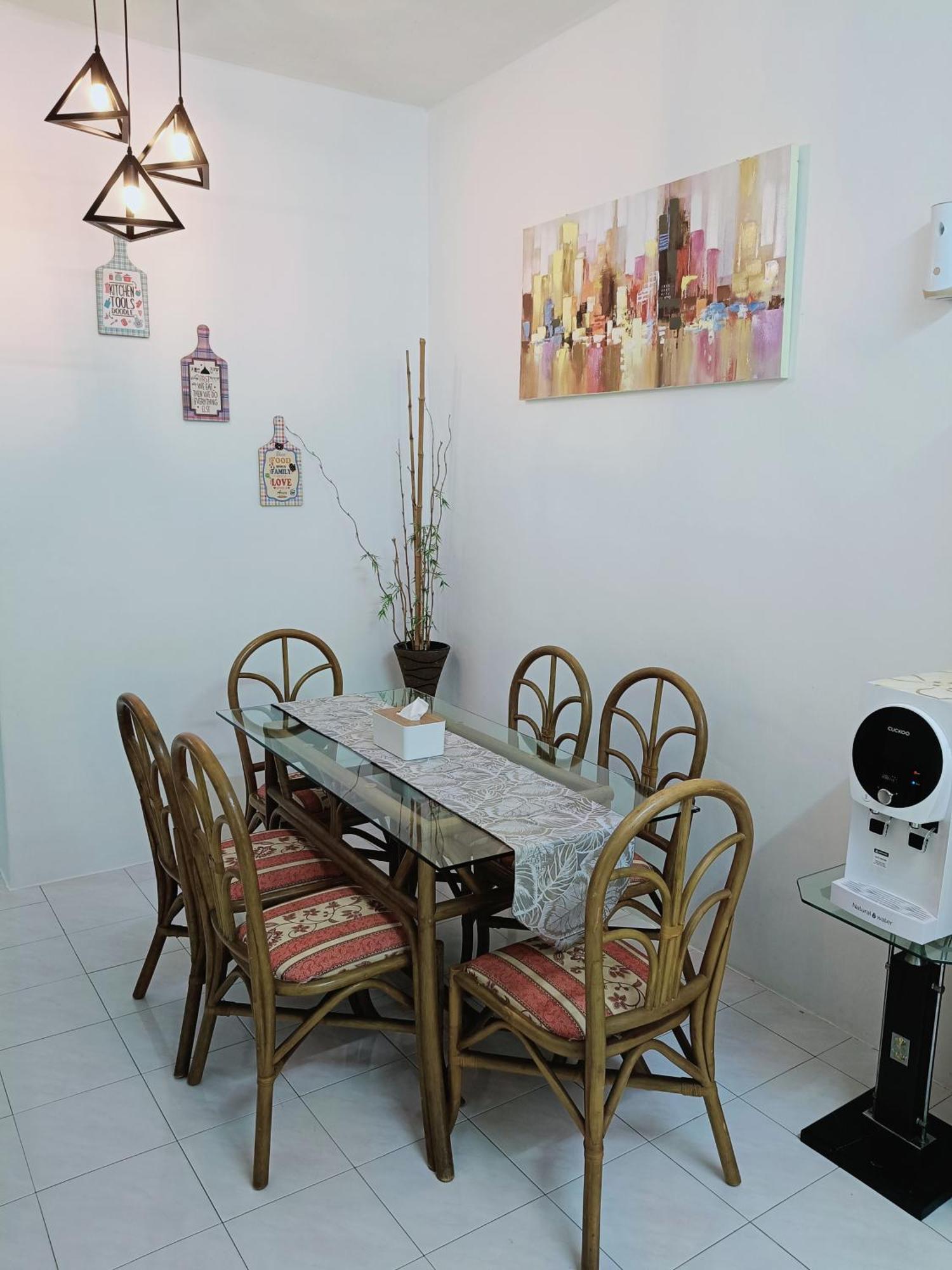 Adempuri Jitra